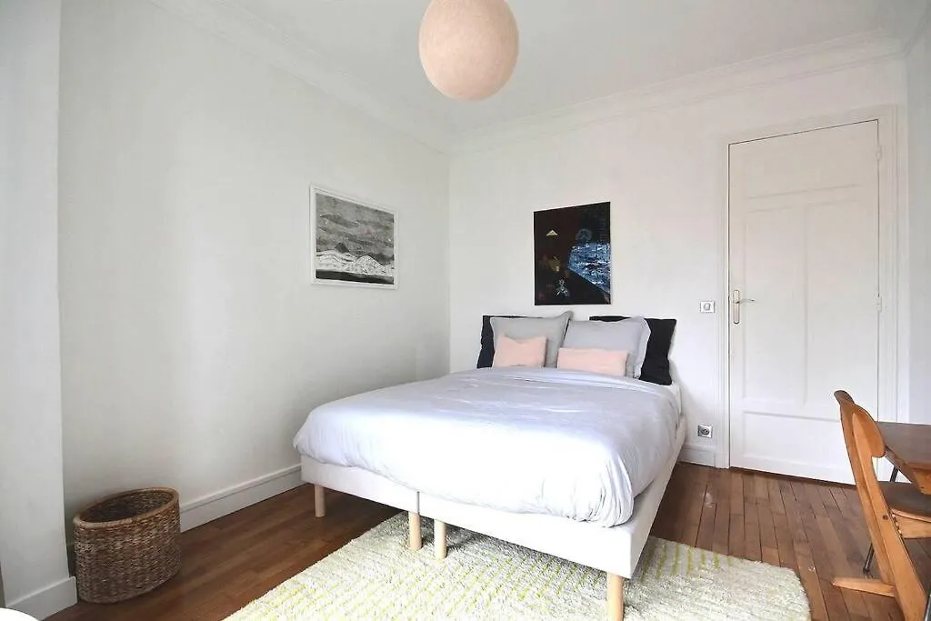 Apartment Gambetta Family Pad Paris