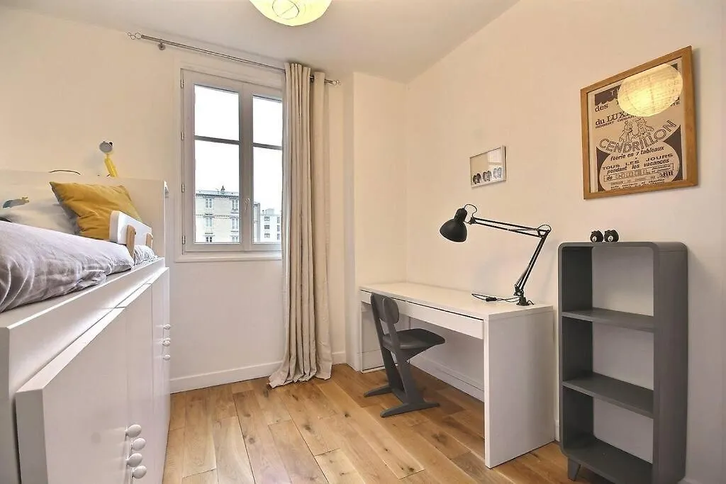 Gambetta Family Pad דירה *